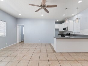 1116 E 1st St in Long Beach, CA - Building Photo - Building Photo