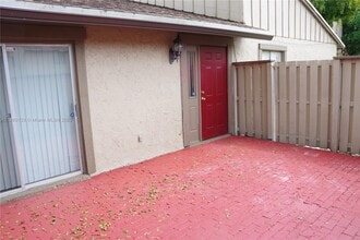 2113 NW 59th Terrace in Lauderhill, FL - Building Photo - Building Photo