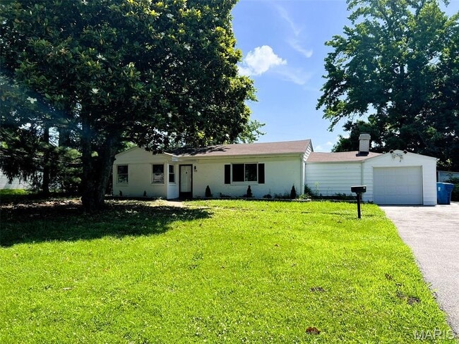 property at 544 Hentschel Pl