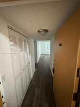 13390 NE 7th Ave in North Miami, FL - Foto de edificio - Building Photo