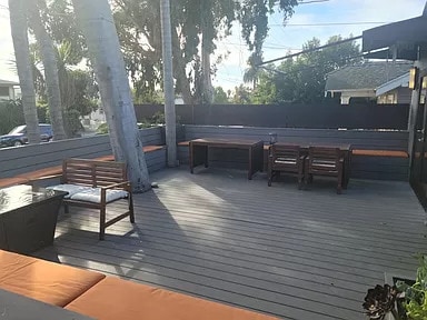 1295 E Santa Clara St in Ventura, CA - Building Photo - Building Photo