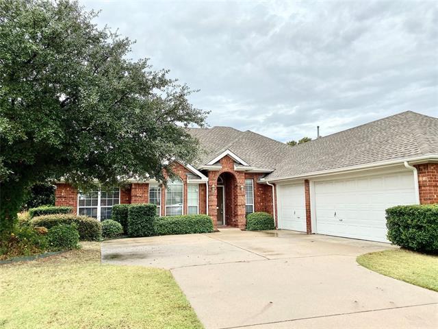 property at 5035 Golfside Dr