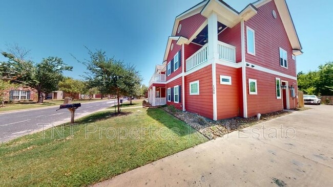 1200 Oney Hervey Dr in College Station, TX - Building Photo - Building Photo