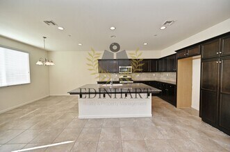 3834 Sussex Ave in Clovis, CA - Building Photo - Building Photo