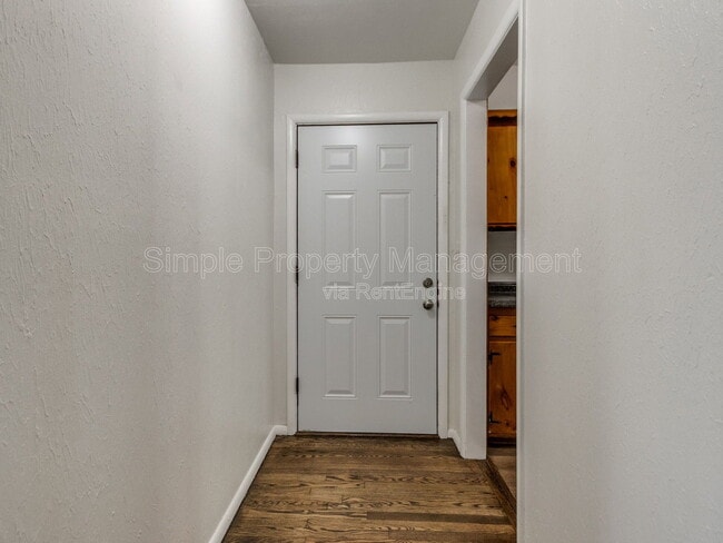 219 Boston St in Jones, OK - Building Photo - Building Photo