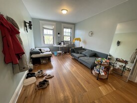 157 Chestnut Ave, Unit 15 Apartamentos