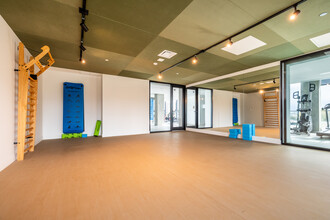 Haleco in Montréal, QC - Building Photo - Interior Photo