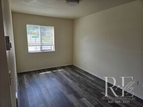 1203 Campbell Ave in Port Angeles, WA - Building Photo - Building Photo