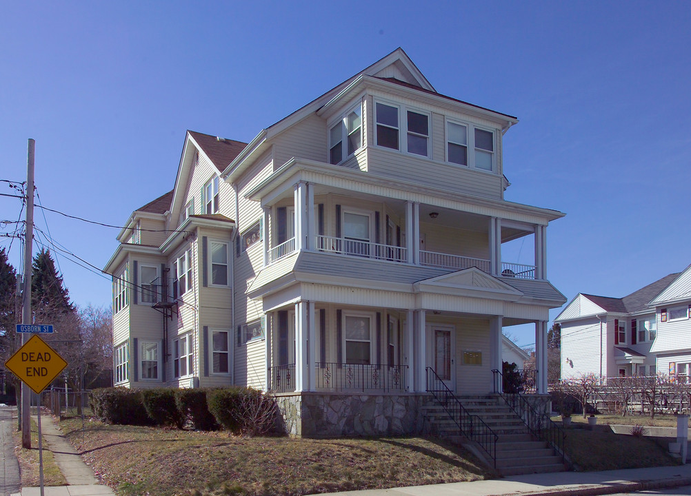 93 Osborn St in Fall River, MA - Building Photo