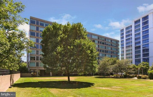 property at 1101 3rd St SW