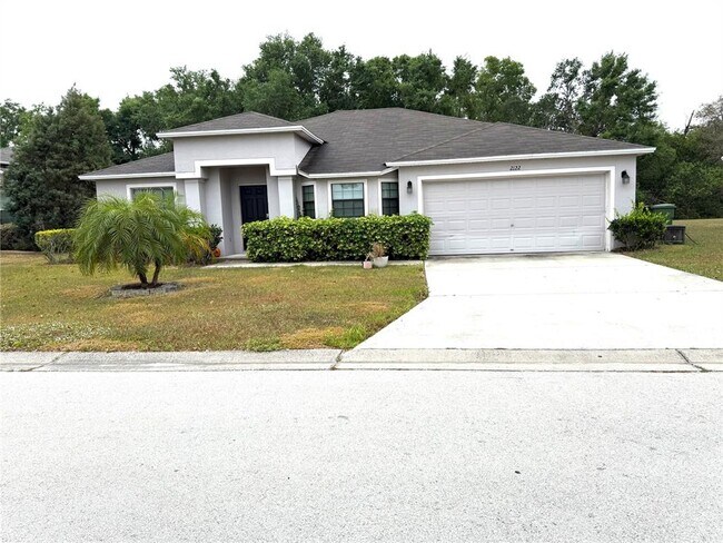 property at 2122 Mirasol Dr