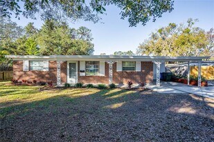 3007 Willow Ave in Lakeland, FL - Building Photo