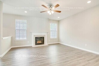 38 Autumn Leaf Ln in Durham, NC - Foto de edificio - Building Photo