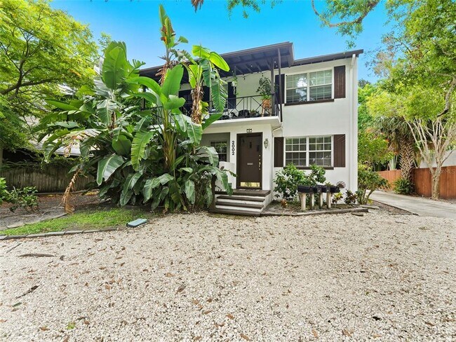 2002 S Habana Ave in Tampa, FL - Building Photo - Building Photo
