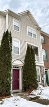 22938 Rose Quartz Square in Ashburn, VA - Building Photo - Building Photo
