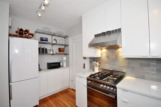 76 Martin St, Unit 46 in Cambridge, MA - Building Photo - Building Photo
