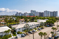 Germaine Terrace in Fort Lauderdale, FL - Foto de edificio - Building Photo