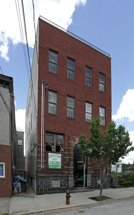 91 Broad St in Staten Island, NY - Building Photo