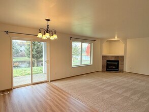 16125 SE 259th Ct in Covington, WA - Building Photo - Building Photo