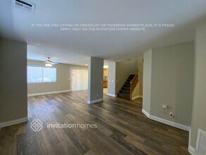 1847 E Quartz Landing Ave in Las Vegas, NV - Foto de edificio - Building Photo