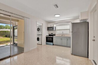 4714 W Vasconia St in Tampa, FL - Building Photo - Building Photo