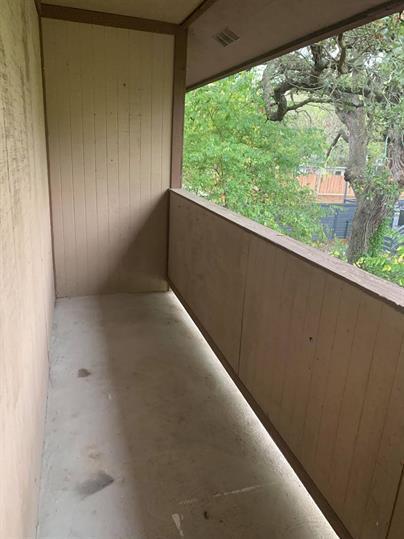 139 Elm St in Lockhart, TX - Building Photo - Building Photo