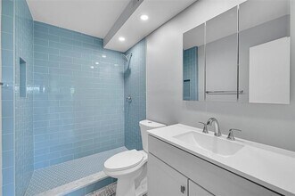 1831 NE 38th St in Fort Lauderdale, FL - Building Photo - Building Photo