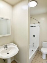 498 30th St in San Francisco, CA - Building Photo - Building Photo