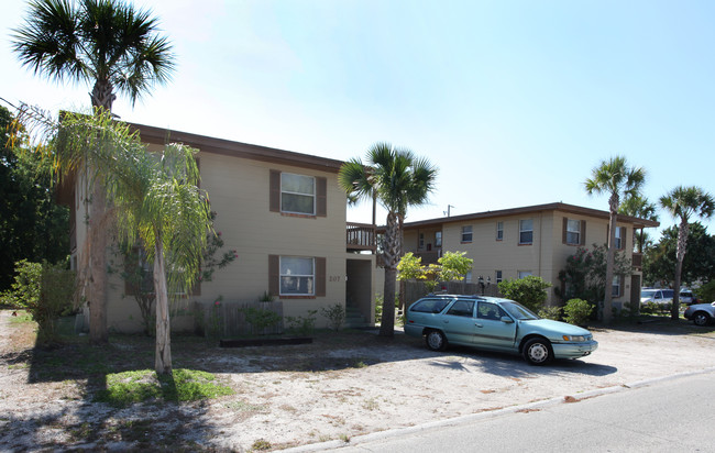 210 10th St N in Jacksonville Beach, FL - Building Photo - Building Photo