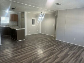9308 Tiffany Terrace in Tampa, FL - Building Photo - Building Photo