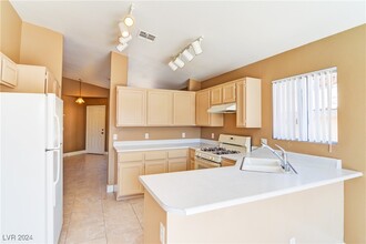 4057 Lucas Ave in Las Vegas, NV - Building Photo - Building Photo