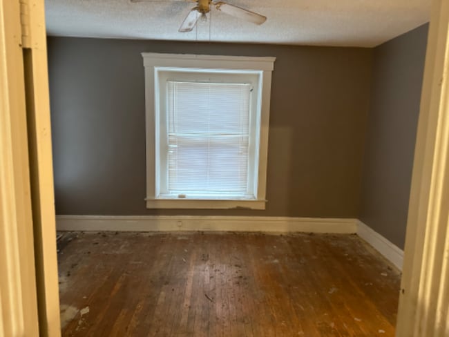 889 Raymond St in Akron, OH - Building Photo - Building Photo