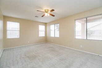 3961 E Simpson Rd in Gilbert, AZ - Foto de edificio - Building Photo