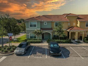 8918 Majesty Palm Rd in Kissimmee, FL - Building Photo - Building Photo