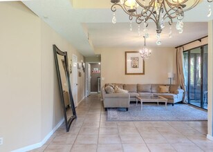 10527 NW 10th St in Plantation, FL - Building Photo - Building Photo