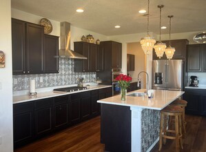 1724 Cooke Canyon Dr in Albuquerque, NM - Building Photo - Building Photo