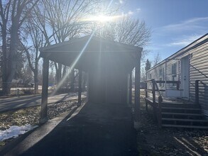 1045 Conrad Dr in Kalispell, MT - Building Photo - Building Photo