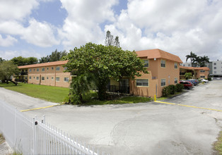 Orchard Gardens Apartments in North Miami, FL - Building Photo - Building Photo