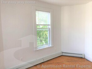 56 Portsmouth St, Unit #3 in Cambridge, MA - Foto de edificio - Building Photo