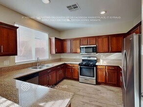 9137 Horizon Mist Ave in Las Vegas, NV - Foto de edificio - Building Photo
