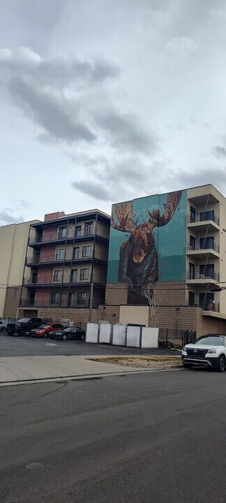 2150 S Main St in South Salt Lake, UT - Building Photo