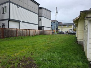 4322 S Puget Sound Ave in Tacoma, WA - Building Photo - Building Photo