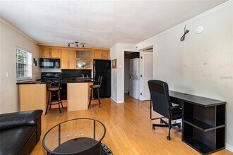 1515 Catherine St in Orlando, FL - Foto de edificio - Building Photo