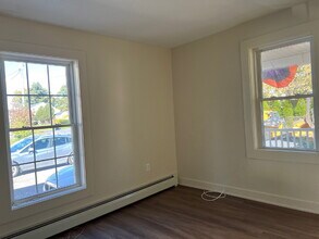 68 Nagle St in Nashua, NH - Building Photo - Building Photo