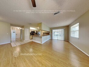 157 Waterway Rd in Royal Palm Beach, FL - Foto de edificio - Building Photo