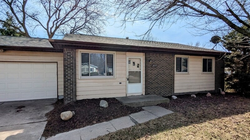 4197 Turnbridge Dr in Holt, MI - Building Photo