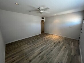 7931 E Willetta St in Scottsdale, AZ - Foto de edificio - Building Photo