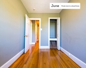 Private bedroom in 3 bed/2.5 bath Home in Washington, DC - Building Photo - Building Photo
