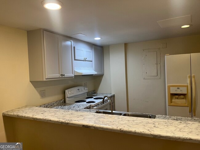 property at 416 Barbashela Dr