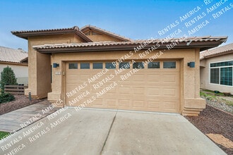 133 W Muriel Dr in Phoenix, AZ - Building Photo - Building Photo